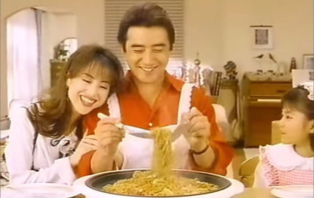 神田沙也加 家族の焼そば CM - 松田聖子,神田正輝,神田沙也加 日清食品